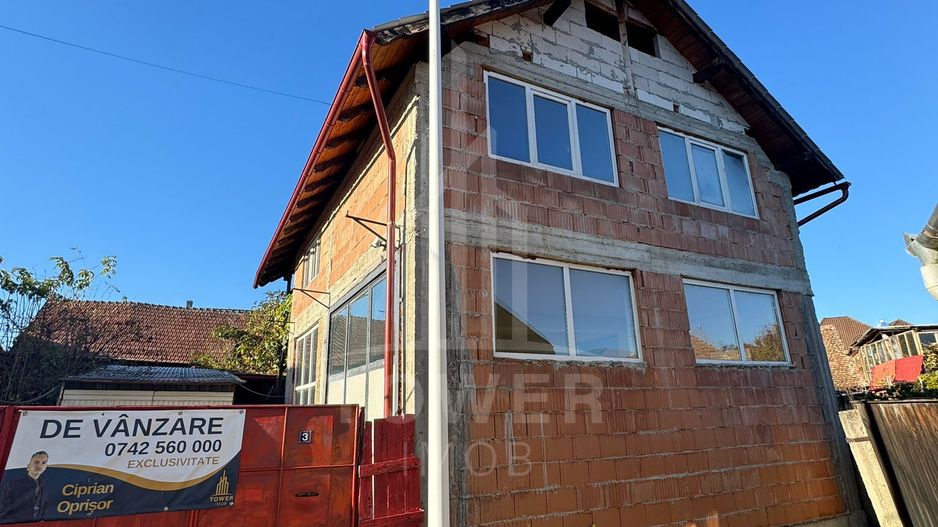 Două case la roșu în curte – Zona turistică Ocna Sibiului - Poză 6