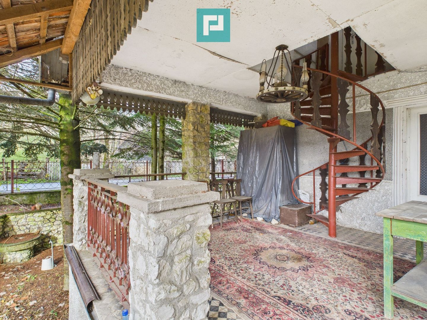 Casă P+E+M cu teren 8163 mp – Roşia Nouă (Petriş) - Poză 8