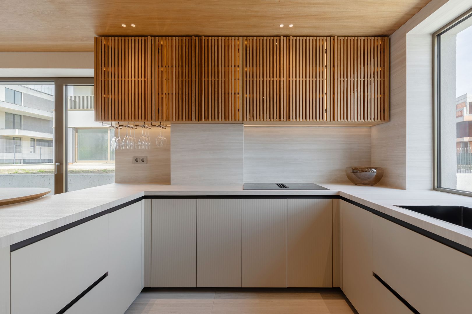 OFERTĂ SPECIALĂ DE FINAL DE AN | VILĂ PREMIUM BĂNEASA | PREȚ REDUS - Poză 17