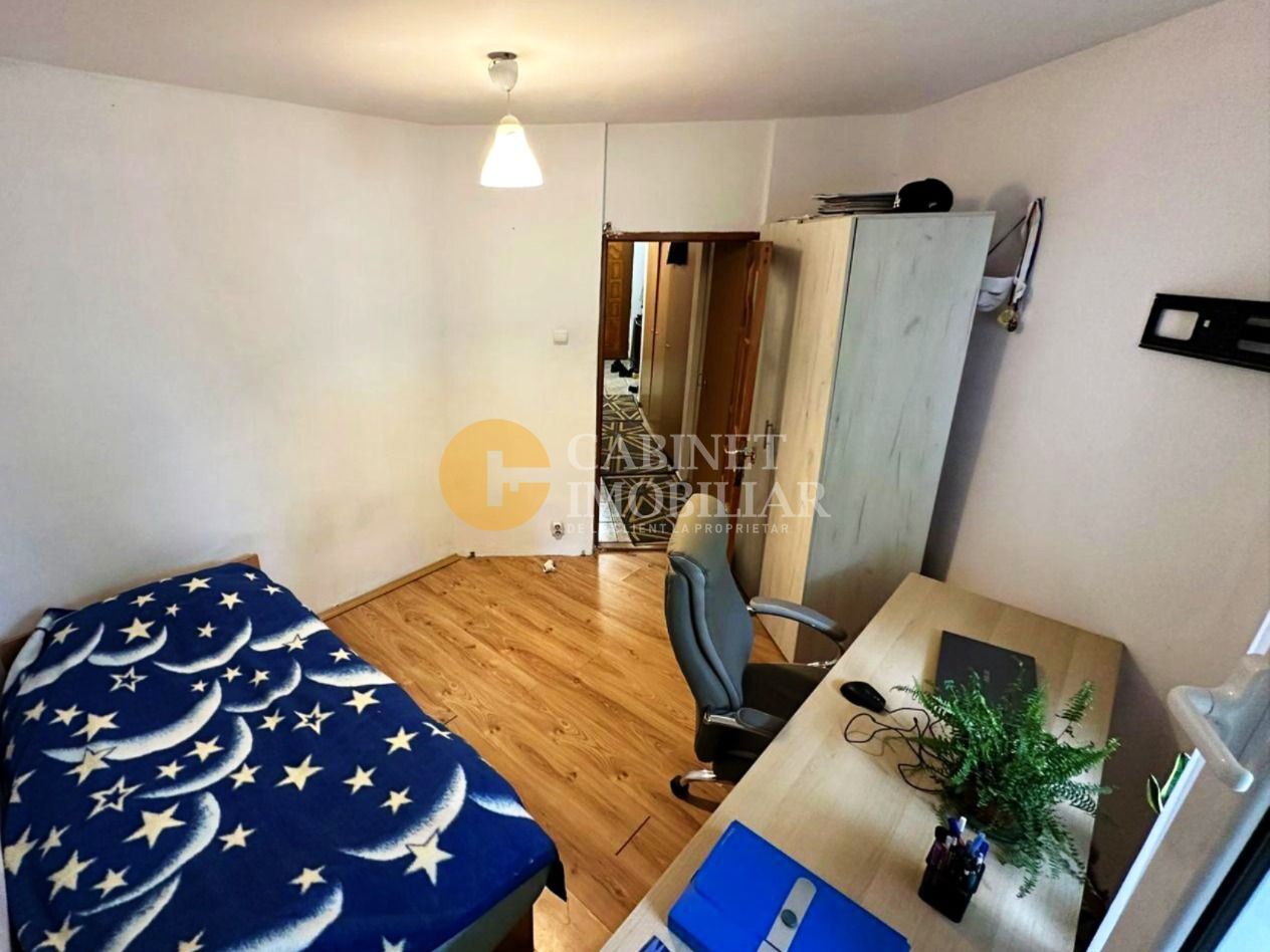 3 Camere Decomandat - Bloc 1980 - Zona Canta - Poză 2