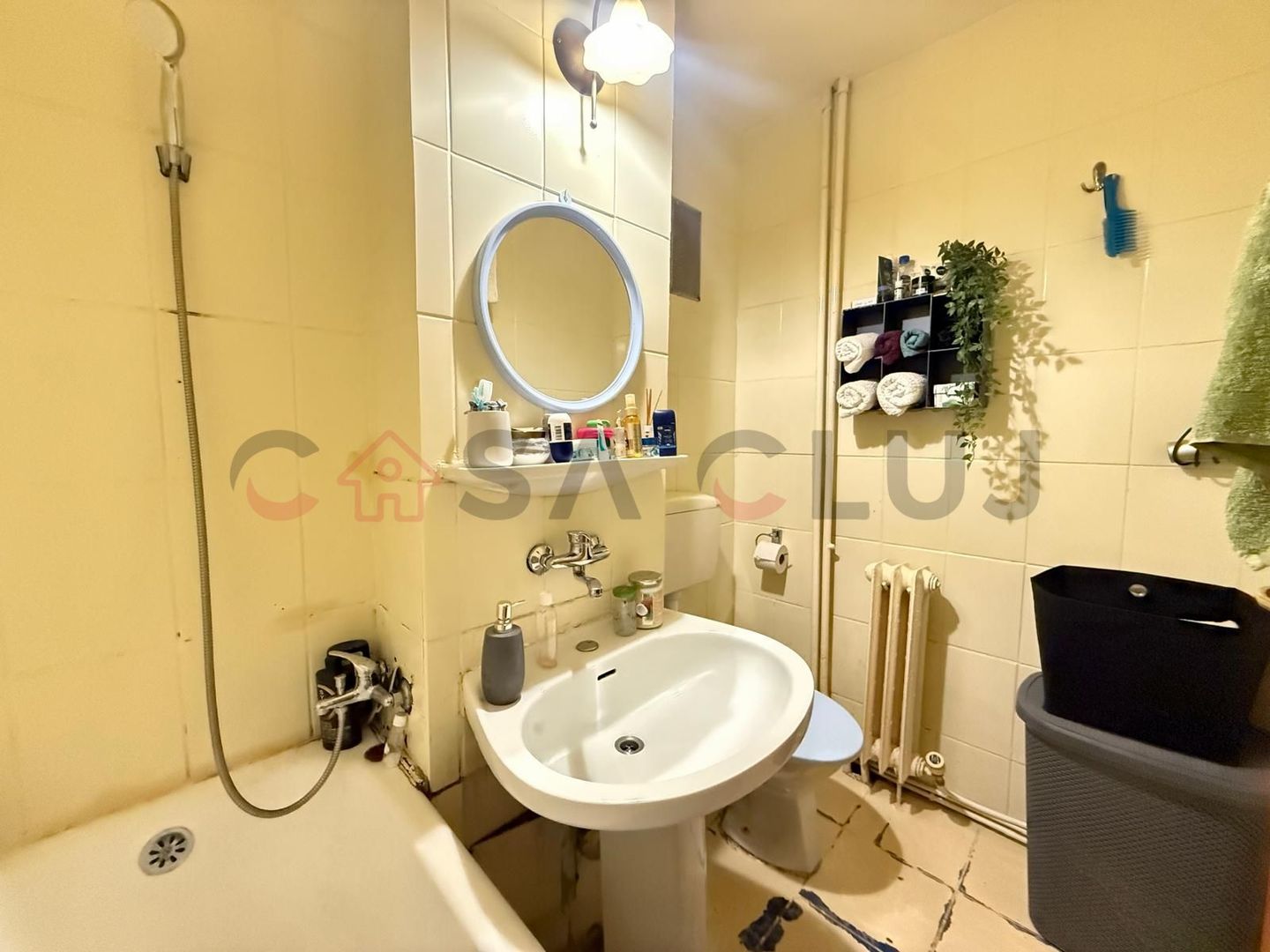 2 camere decomandate, lângă Baza Sportivă La Terenuri - Poză 5