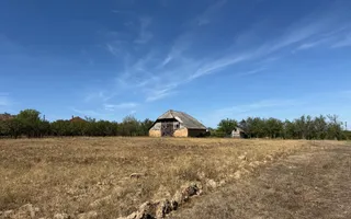 De Vanzare Casa +Teren Intravilan cu 68M FRONT (LOC DE INCA 2 CASE ) - Poză 12