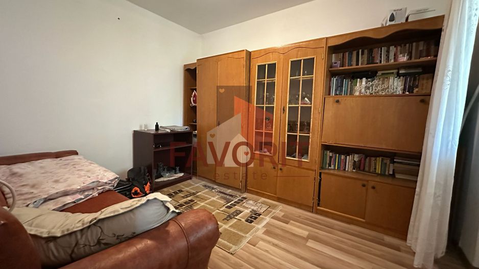 2 camere | etaj intermediar | mobilat si utilat | zona excelenta | - Poză 3