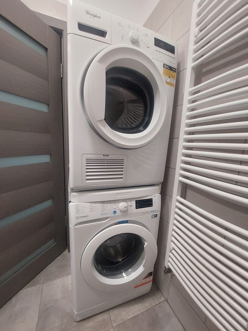 Garsoniera Judetean, 40mp, libera, mobilata, 93000Euro - Poză 3