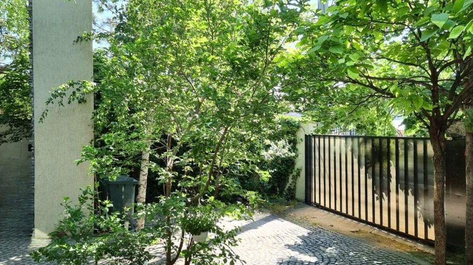 Vă prezentăm o proprietate cu adevărat remarcabilă - Poză 22