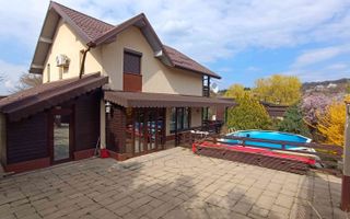 Vila de vânzare în Bârnova – Bucium, 5 camere, cu saună și piscină - Poză 4