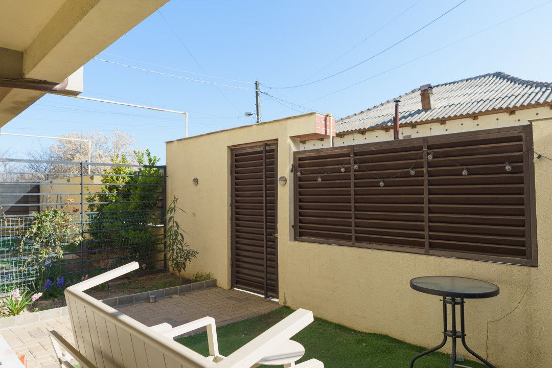PALAZU MARE -  Vila Duplex cu 4 Camere, Panorama Superba si Curte Amenajata - Poză 20