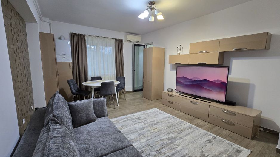 Apartament 3 camere inchiriere Piata Muncii, la 5 minute de metrou - Poză 1