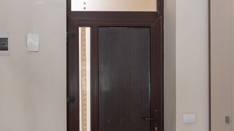 De Inchiriat | 2 Camere | Piata Victoriei - Centrala Proprie | Etaj 3 - Poză 14