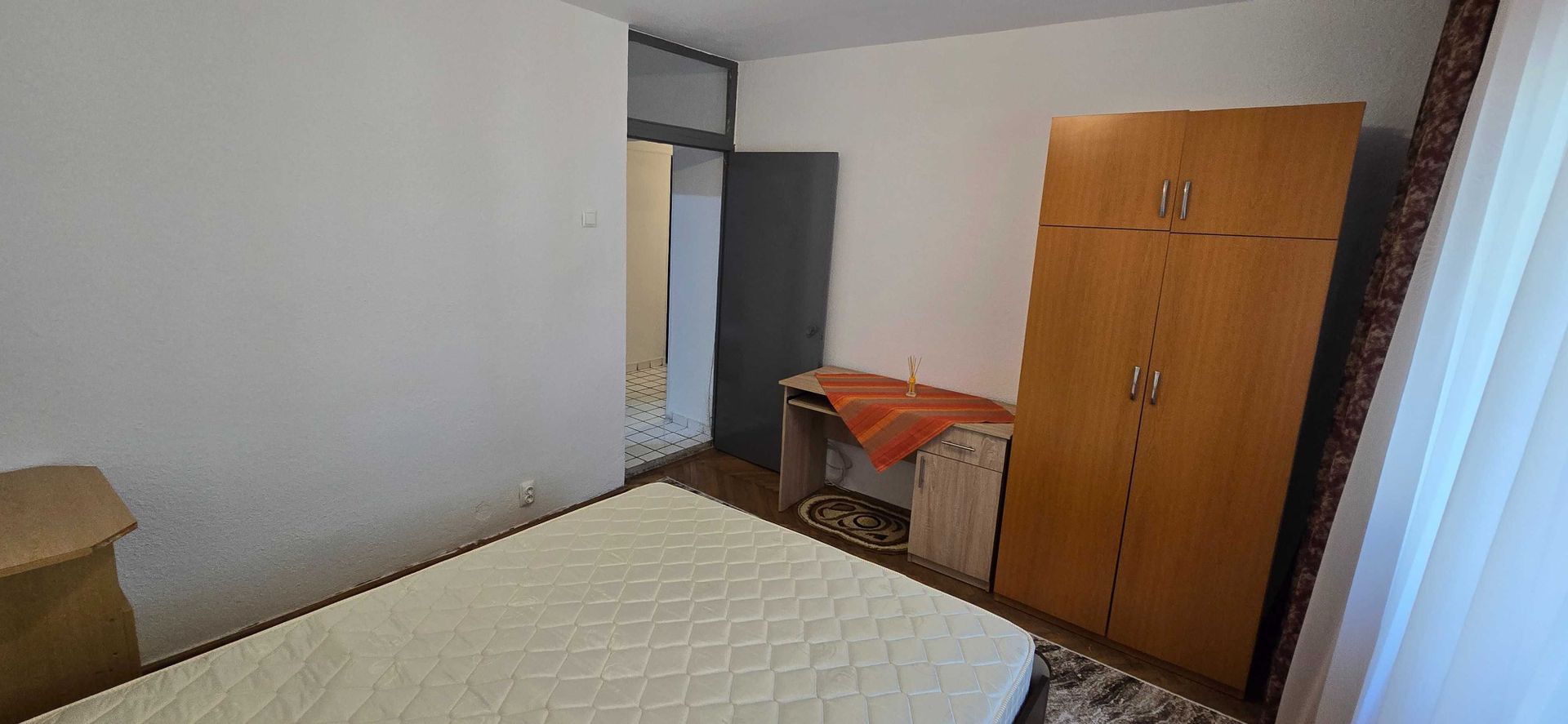 Apartament 2 cam Dec 55mp Tatarasi 2 Baieti 350 euro - Poză 4