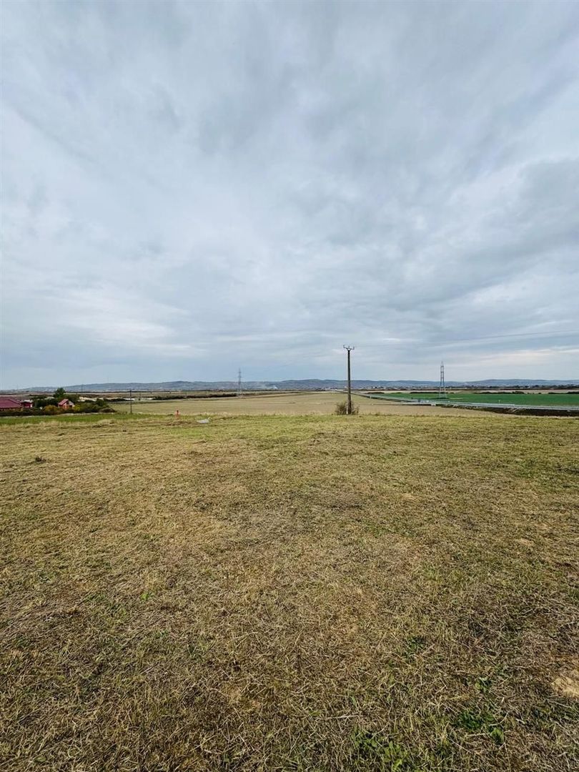 Teren de vanzare Cheriu - Poză 2