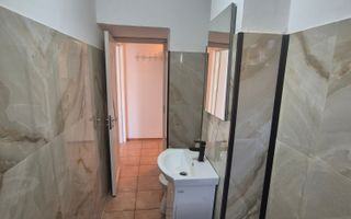 Închiriez apartament 1 camera etajul.1 - Poză 4