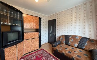 Apartament cu 2 camere decomandat, etaj intermediar, zona Center Nemes - Poză 3