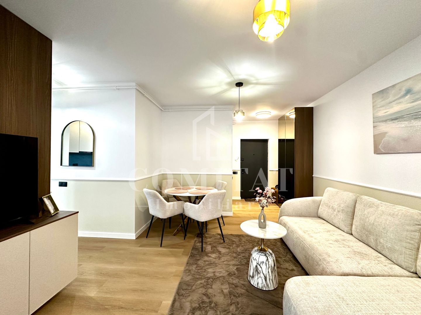 Apartament ultrafinisat | Etaj intermediar | Zona Str Tineretului - Poză 4