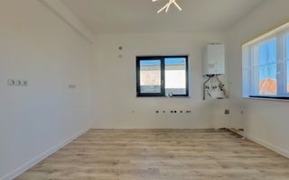 Casă individuală la preț bun | Grădină generoasă | Dezmir - Poză 9
