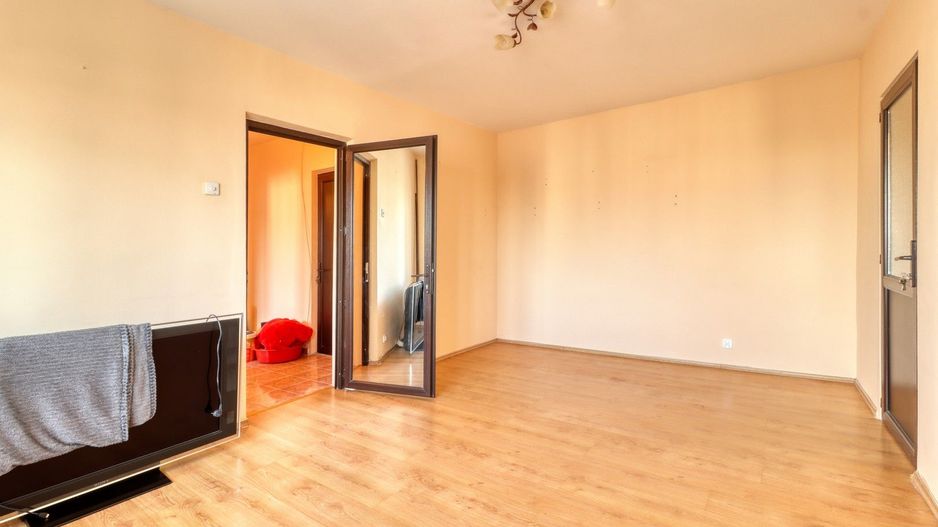 BERCENI - Apartament 4 camere- 82 Mp- comision 0% - Poză 3