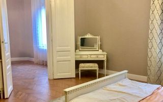 Apartament de 190 mp cu 3 camere de LUX pe Metianu Comision 0 - Poză 4