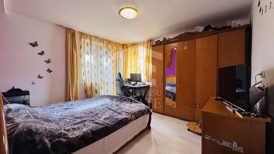 Apartament 3 camere in Vila+Demisol locuibil 18,40 mp - Parcul Carol - Poză 9