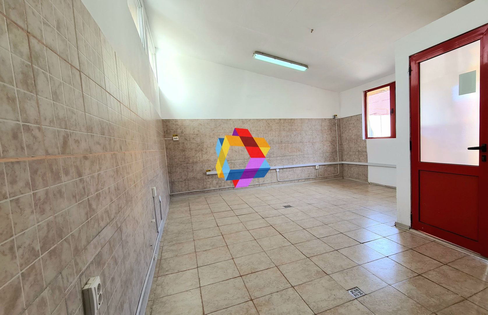 Spatiu de închiriat Brasov - 35 mp # plus-imo.ro - Poză 1