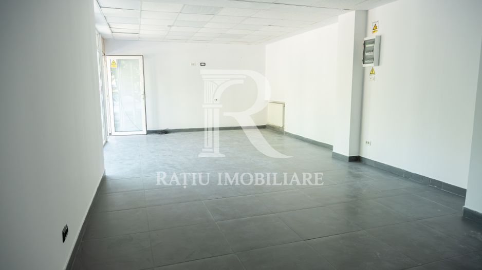 Spațiu Comercial cu Vitrină | Alexandru Cazaban | Oradea - Poză 4