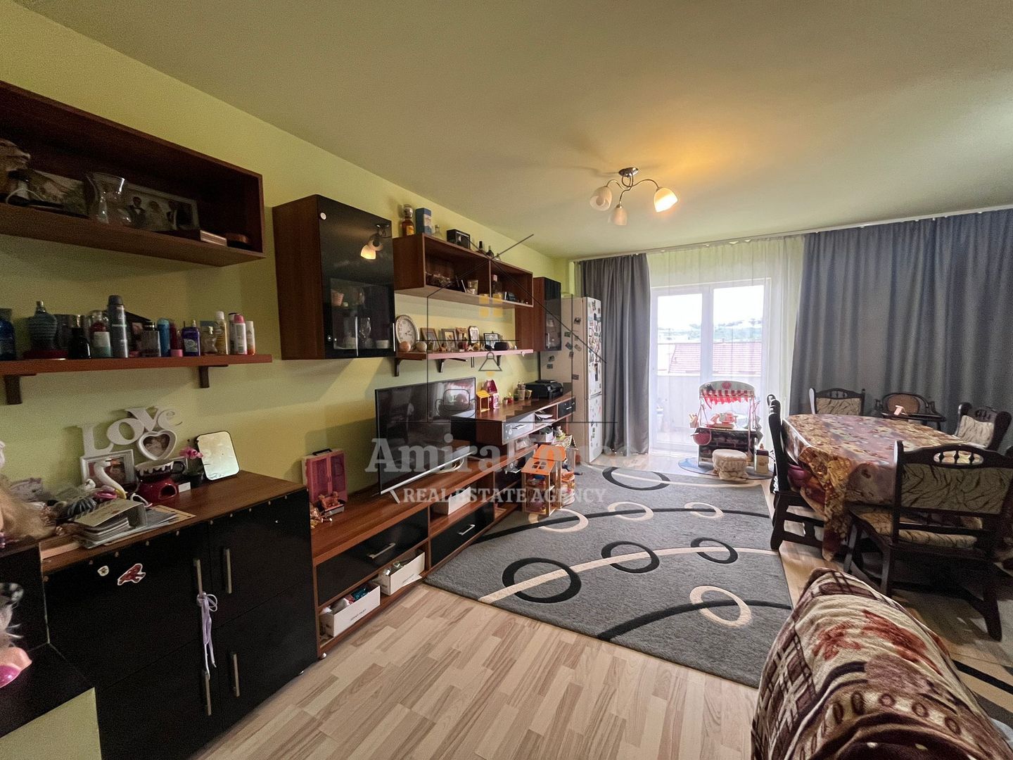 Apartament 3 camere, 82 mp, finisat, parcare, zona Edgar Quinet Manastur - Poză 2