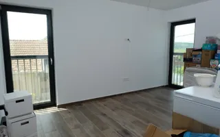 Duplex modern într-o zonă liniștită din Apahida, zonă excelentă. - Poză 11
