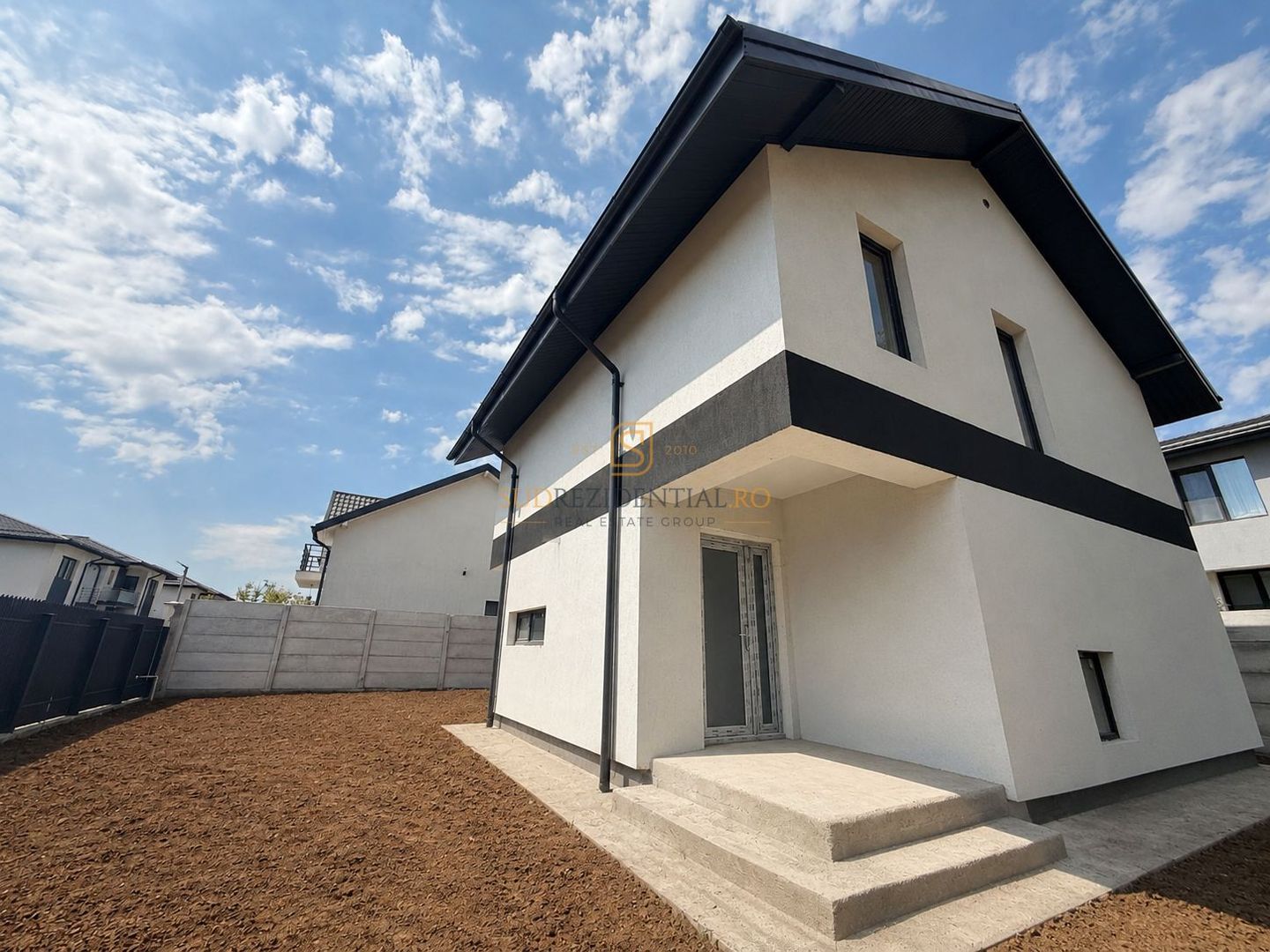 Vila individuala P+1+Pod, 3 camere, curte spatioasa - Comuna Berceni - Poză 1