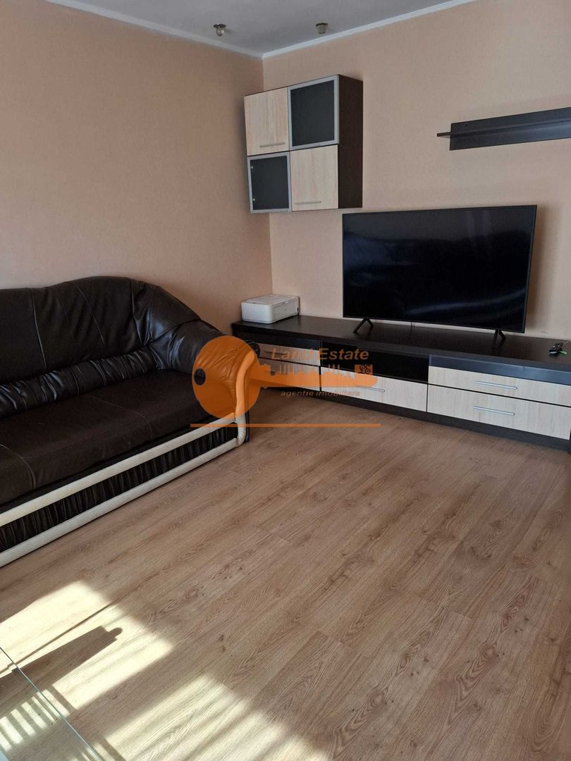 Apartament cu 3 camere in zona Pacii(Bloc Reabilitat-Centrala Proprie) - Poză 6