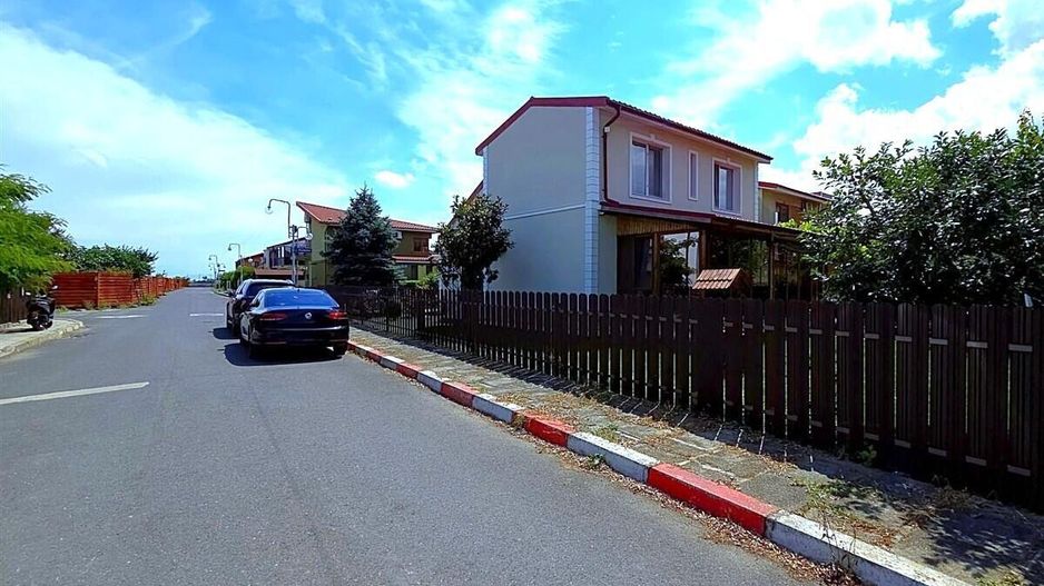 Cumpana - Del Sole, Str. Padova 4, vila P+M, teren pe colt de 397 mp! - Poză 5