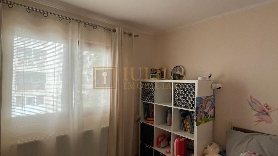 3 camere + boxa depozitare in zona Complex Studentesc, Sala Olimpia - Poză 18
