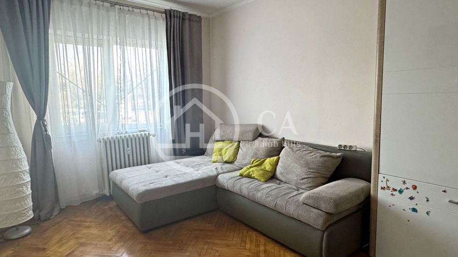 Apartament de vânzare cu 4 camere tip PB în zona Nufărul, Oradea - Poză 1