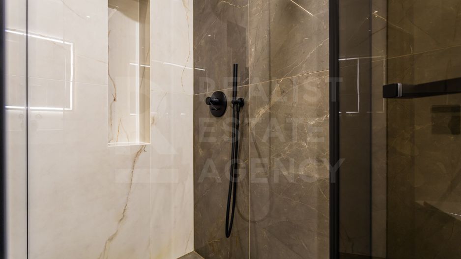 Chirie, apartament, 4 camere, str. Universității, Centru - Poză 10
