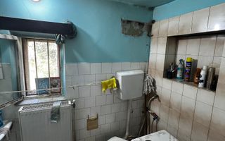 Casă de vânzare în Peștișu Mare – garaj și toate utilitățile - Poză 10