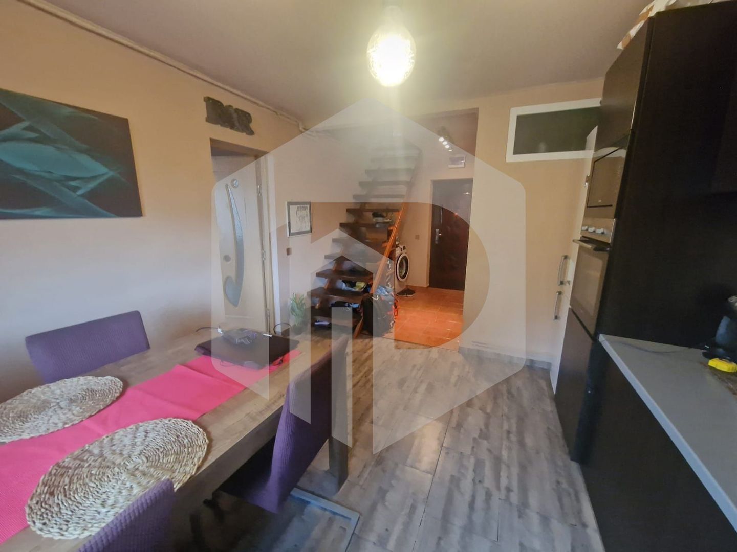 Mansardă spațioasă, complet mobilată și utilată – 80 mp | Sibiu - Schiță 3