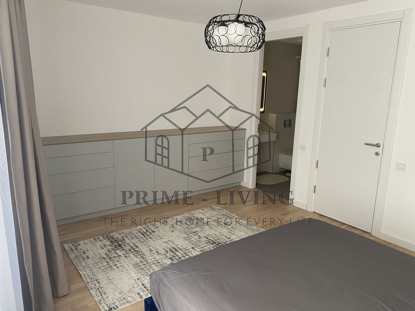 VILA COMPLET MOBILATĂ  LA INCHIRIERE, IN COMPLEX REZIDENTIAL - Poză 8