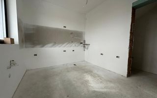 Duplex | Parter + Etaj | Toate utilitatile | Curte generoasa | - Poză 4