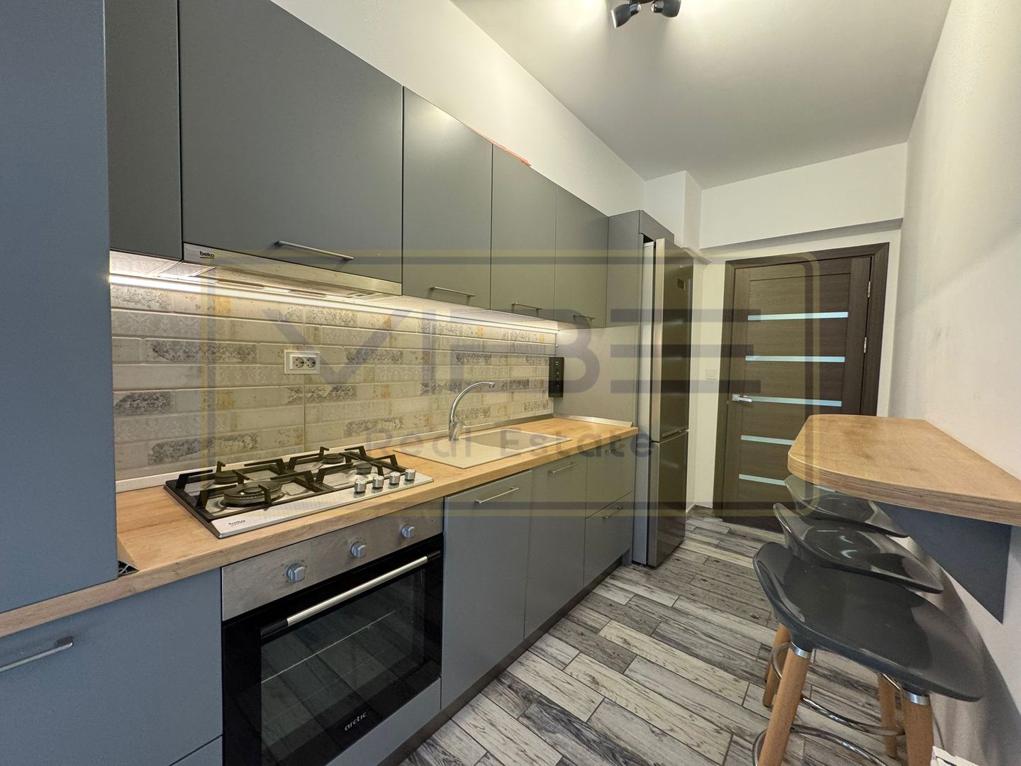 Apartament 2 camere cu parcare River Towers - Poză 2