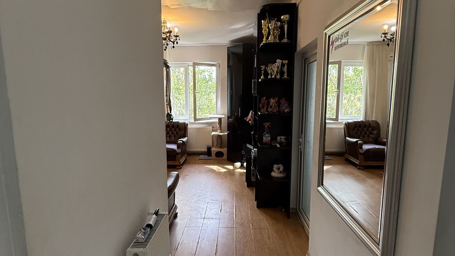 Ap 3 camere - transformat din alipirea a 2 garsoniere - 62 mp - parter - Poză 15