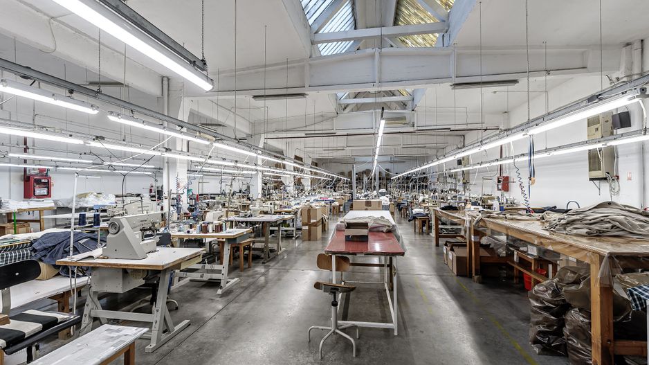 Hală industrială în suprafață de 675 mp - Poză 3