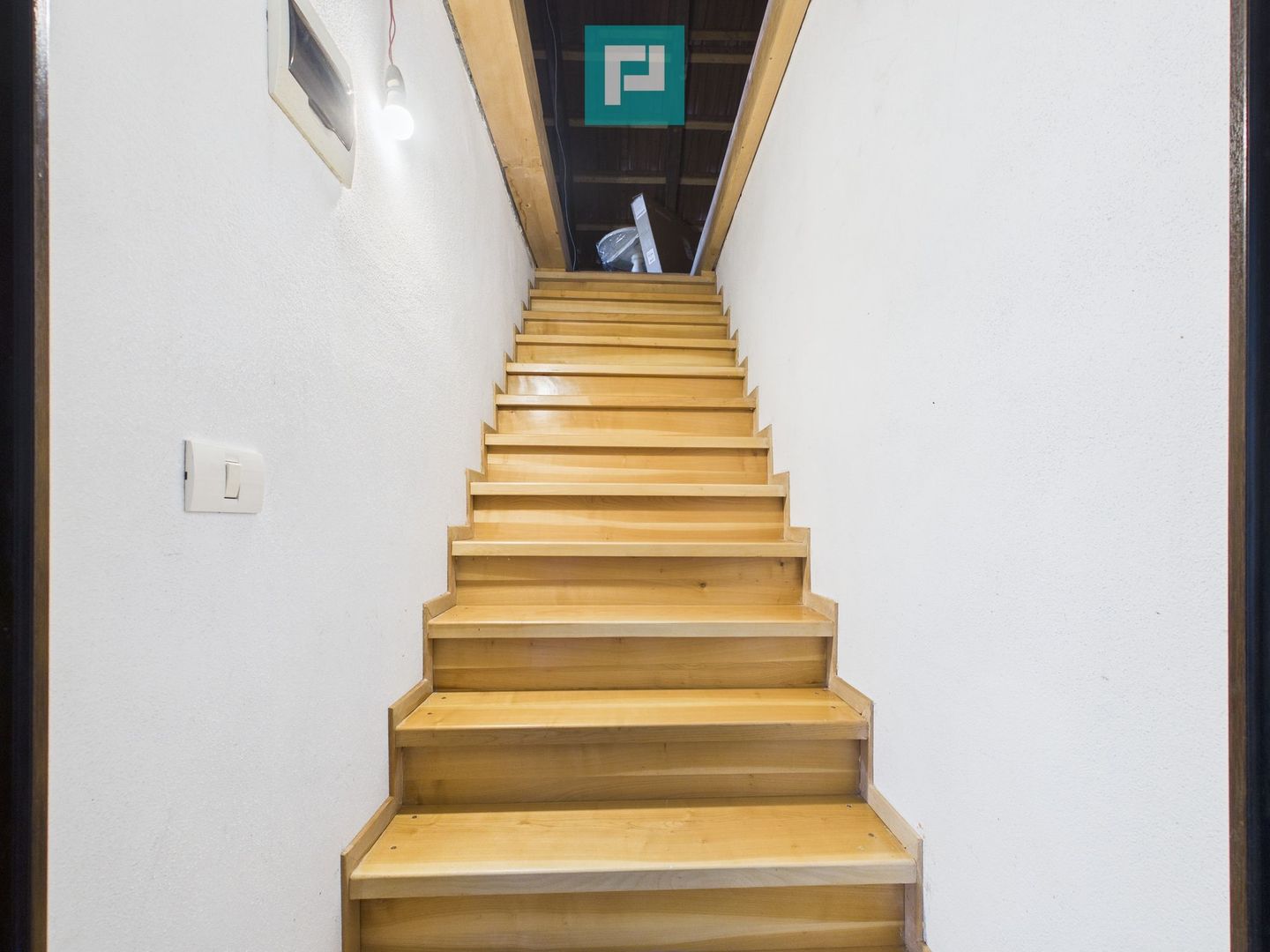 Casa cu 4 camere in Aradul Nou - Poză 15