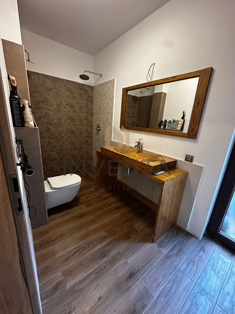 Apartament in vila cu panorama deosebita si garaj! - Poză 10