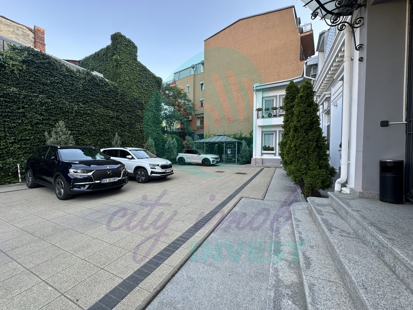 Casă renovată și consolidată, ideală pentru birouri sau activități comerciale - Poză 4