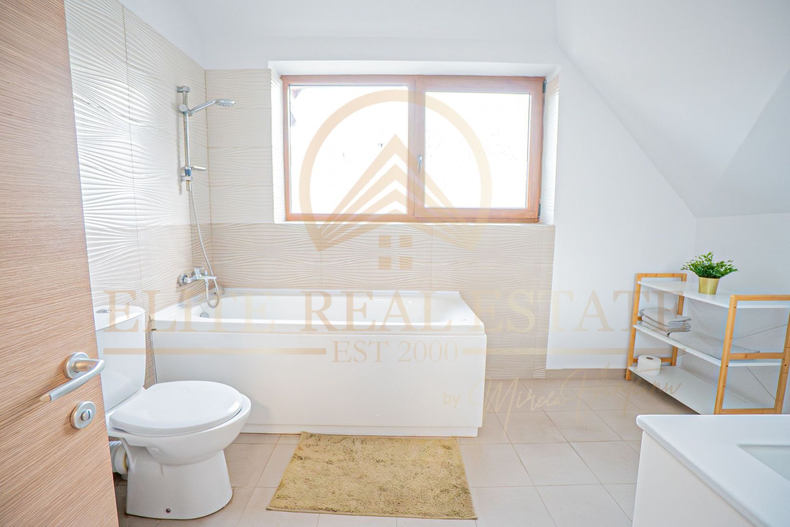 Ultracentral - Proprietate comercială P+M la 200 m de mare. - Poză 50