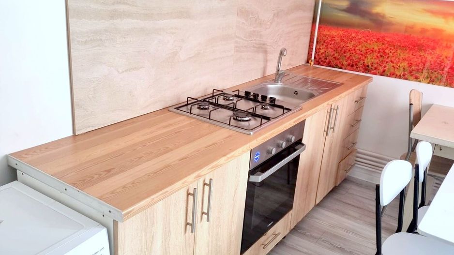 De inchiriat - apartament cu 3 camere în zona Gara - Centrul orașului - Poză 9