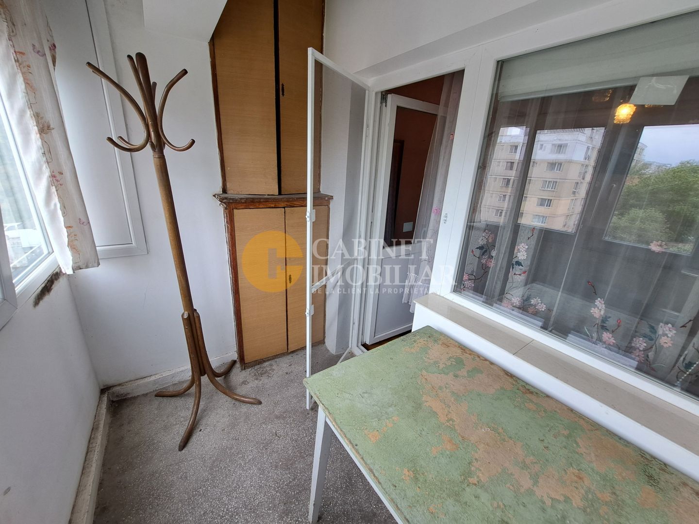100 mp Ultra-Central: Apartament 4 Camere pe Bd. Independenței (Fără Risc) - Poză 10