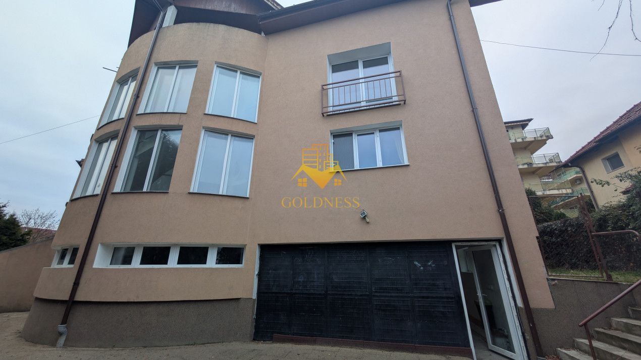 Casa/Spatiu de birou,Andrei Muresanu, 9 Camere,10 Parcari,Curte 2000mp - Poză 32