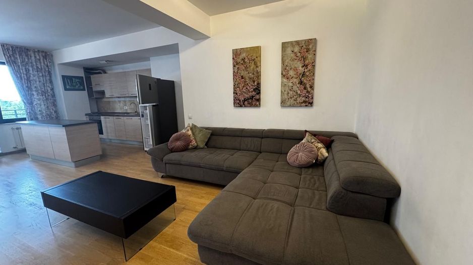 Apartament de vanzare I 4 camere I Aleea Privighetorilor - Poză 1
