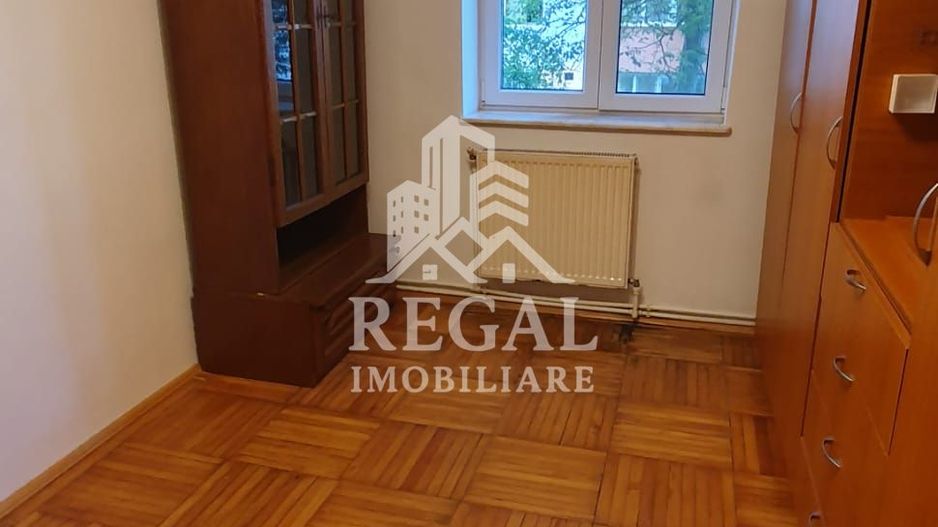 Apartament 2 camere- Zona Centrală (In spate la Caffe Bar Rafaello) - Poză 4