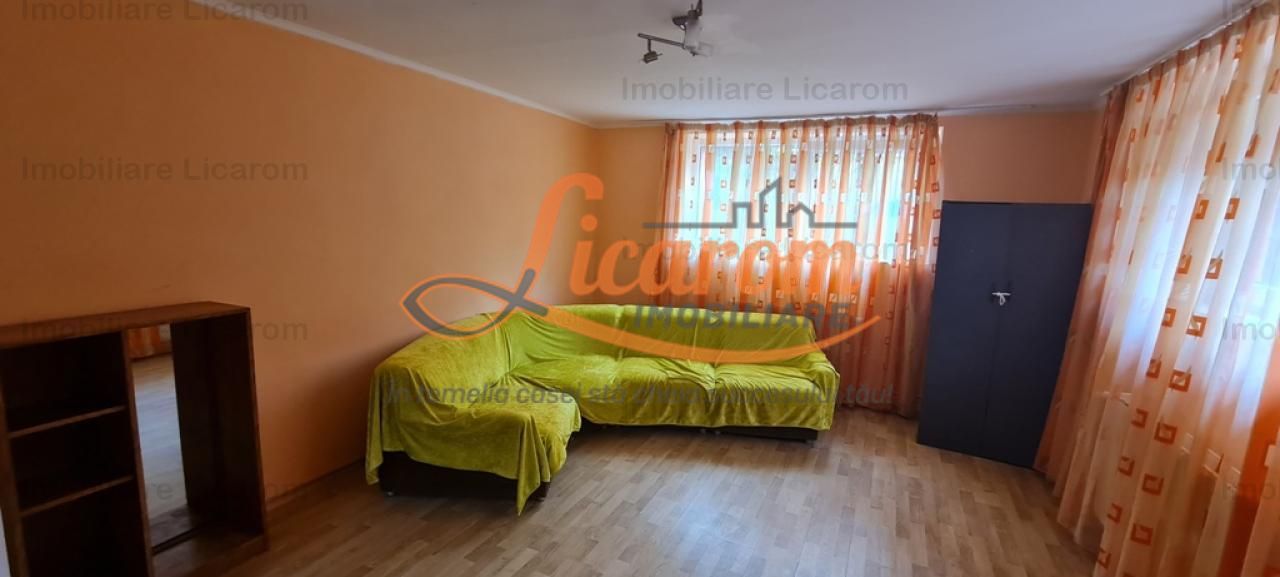 Casa individuala cu 2 apartamente, 6 camere,teren 403 mp,ASTRA. - Poză 4