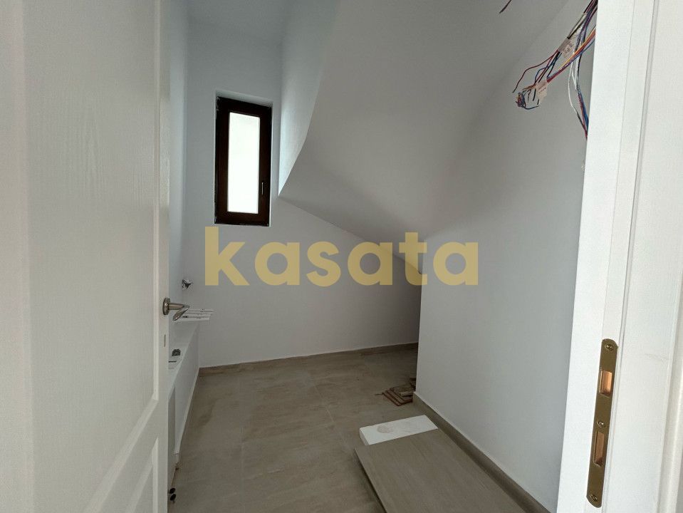 Super pret I Casa tip duplex P+1 I 4 camere I 3 bai I Balotesti - Poză 8